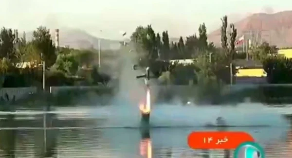 iran-suicide-ai-drone-sumbmarine-launch
